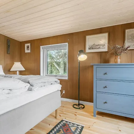 Tatil Evi Cozy In Bjert With House Sea View Binderup Strand